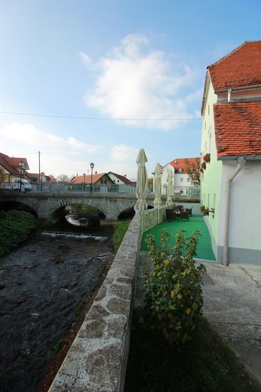 Guesthouse Veles Slovenska Bistrica Ngoại thất bức ảnh