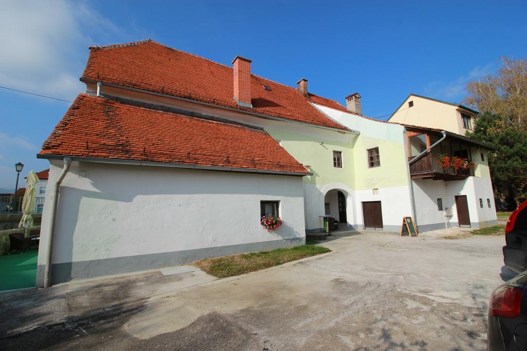Guesthouse Veles Slovenska Bistrica Ngoại thất bức ảnh