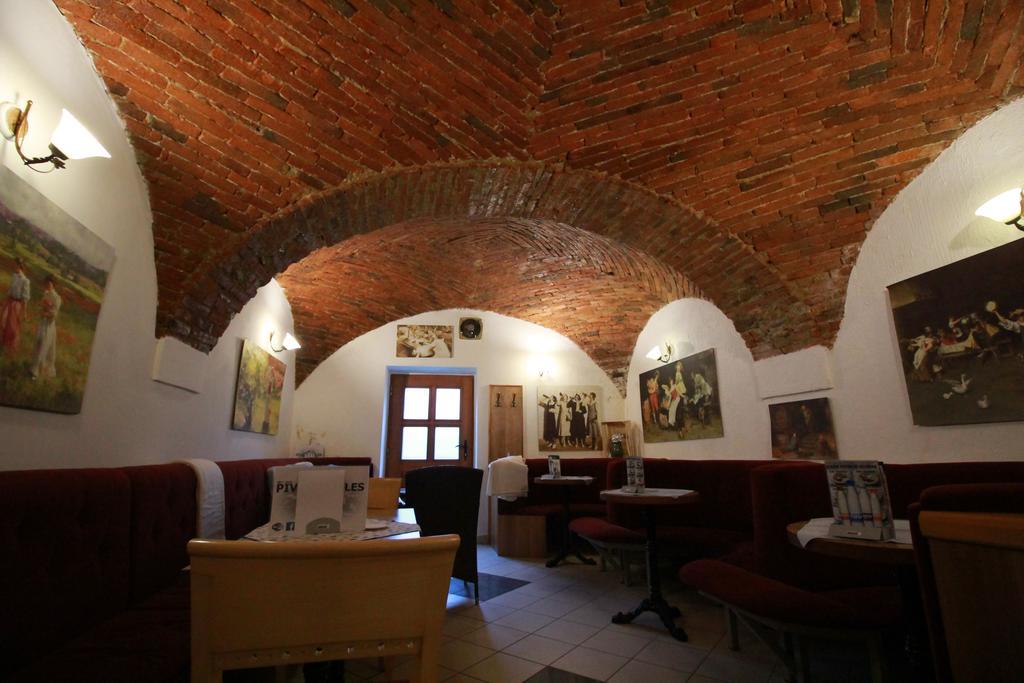 Guesthouse Veles Slovenska Bistrica Ngoại thất bức ảnh