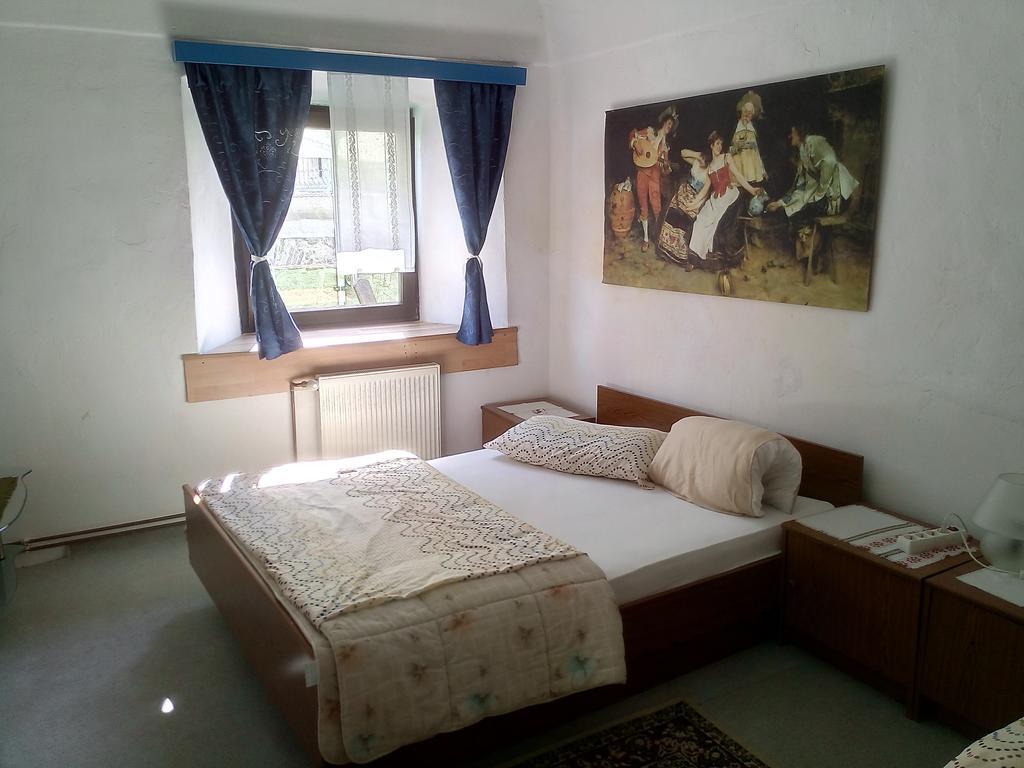 Guesthouse Veles Slovenska Bistrica Ngoại thất bức ảnh