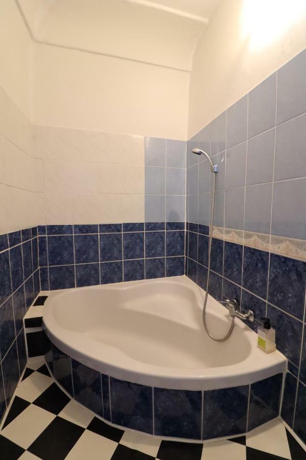 Guesthouse Veles Slovenska Bistrica Ngoại thất bức ảnh
